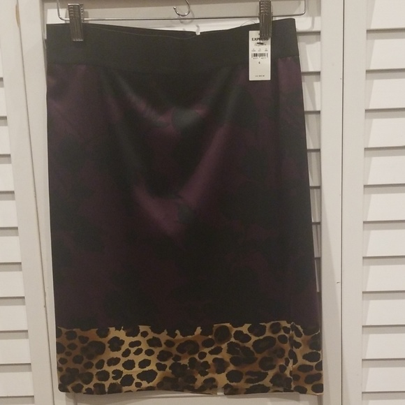 Skirt - Picture 1 of 1